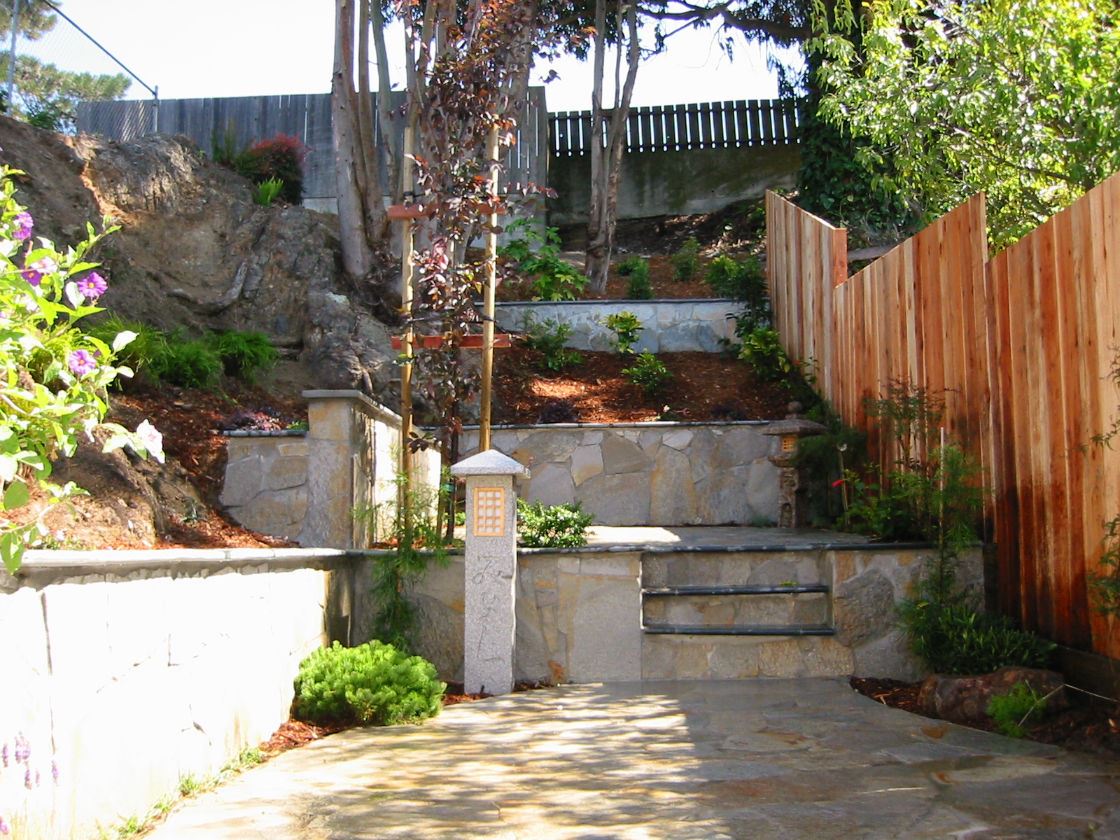 custom retaining wall project
