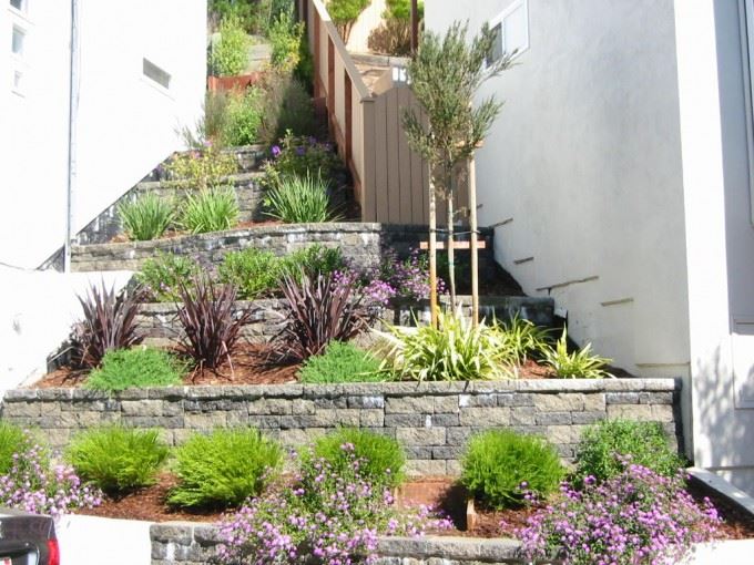 Versa-Lok retaining walls