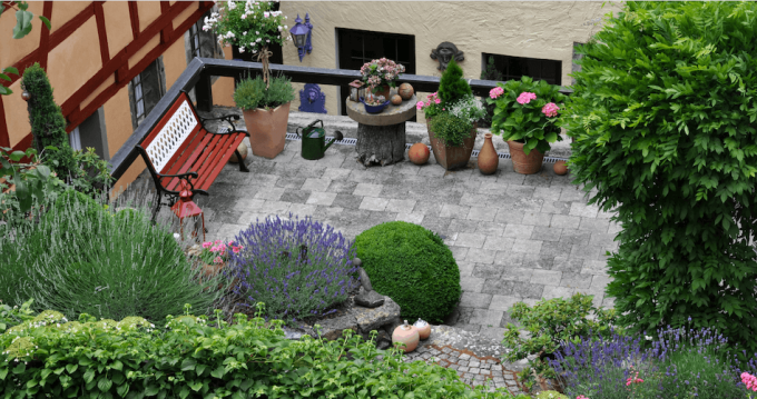 Rooftop Garden 